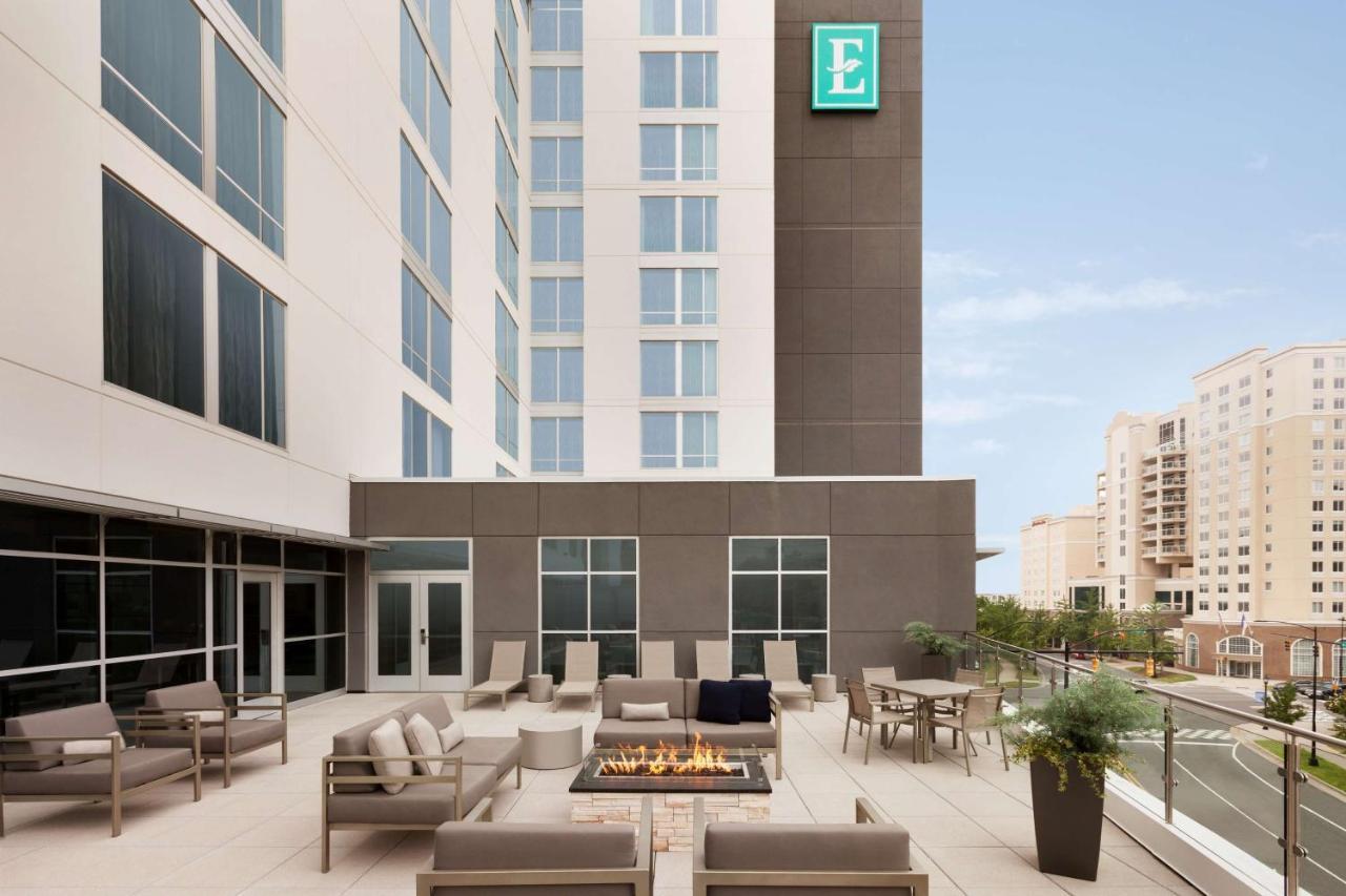 Embassy Suites By Hilton Charlotte Uptown Екстериор снимка