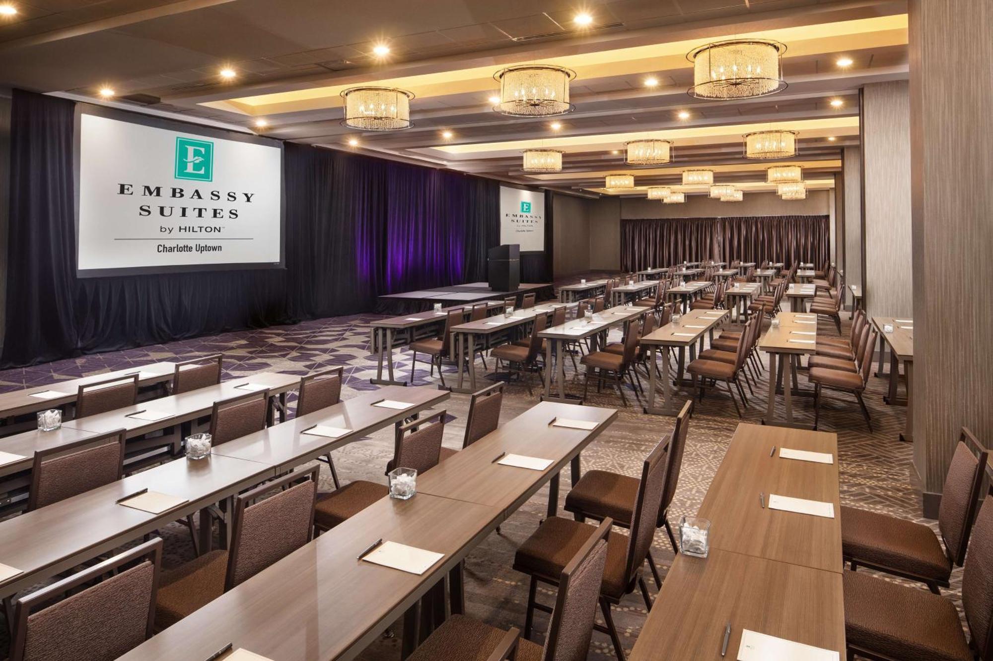 Embassy Suites By Hilton Charlotte Uptown Екстериор снимка